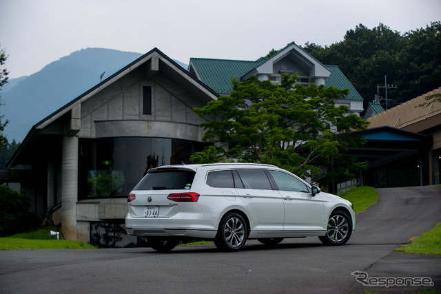 VW パサート ヴァリアント TSI Highline