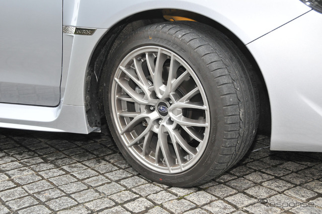 スバル WRX S4