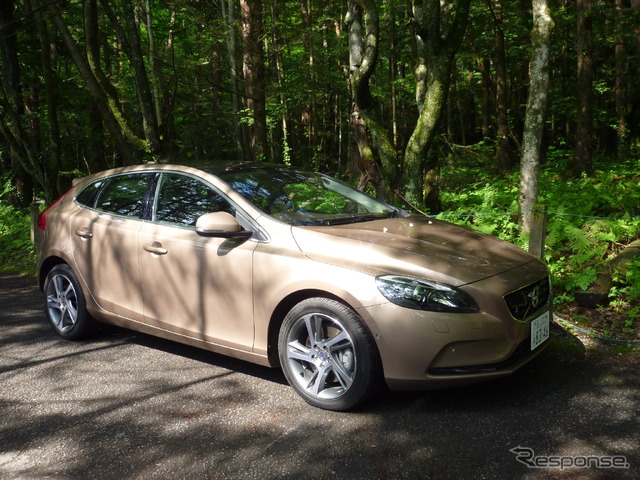 ボルボ V40 D4 SE