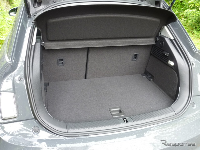 アウディ A1 スポーツバック 1.0 TFSI