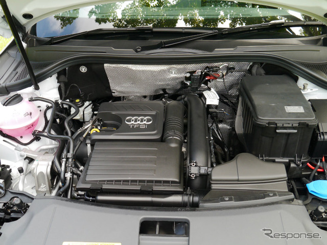 アウディ Q3 2.0TSFI クワトロ