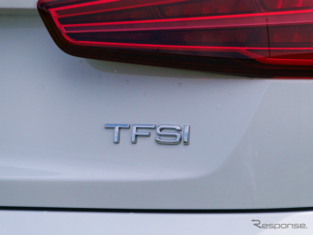 アウディ Q3 2.0TSFI クワトロ