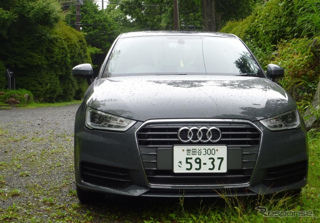 アウディ A1 スポーツバック 1.0 TFSI