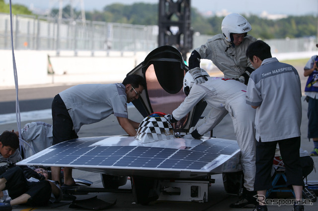 FIA ALTERNATIVE ENERGIES CUP ソーラーカーレース鈴鹿2015