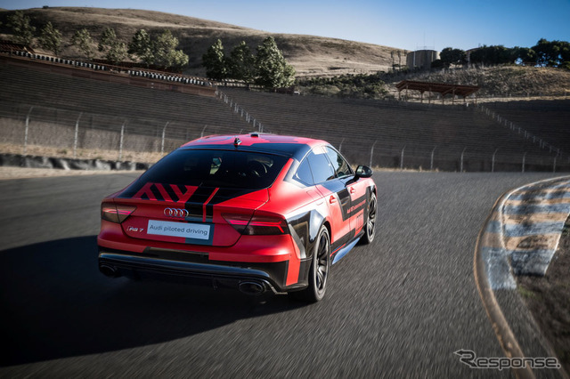 アウディ RS7 自動運転コンセプトカー