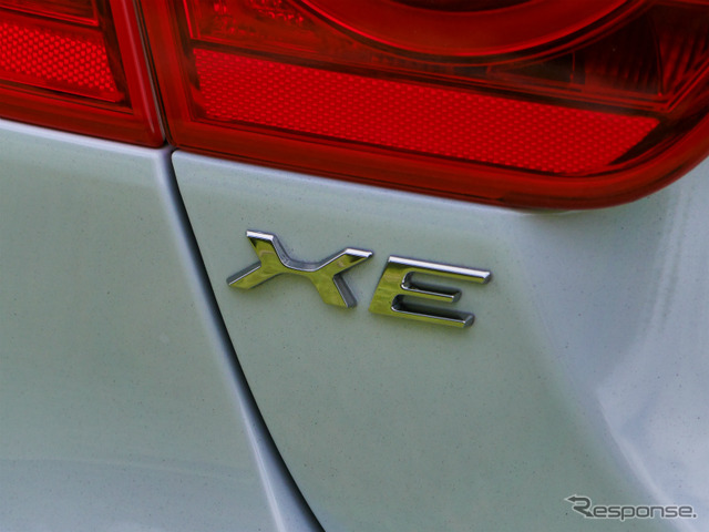 ジャガー XE 2.0プレステージ