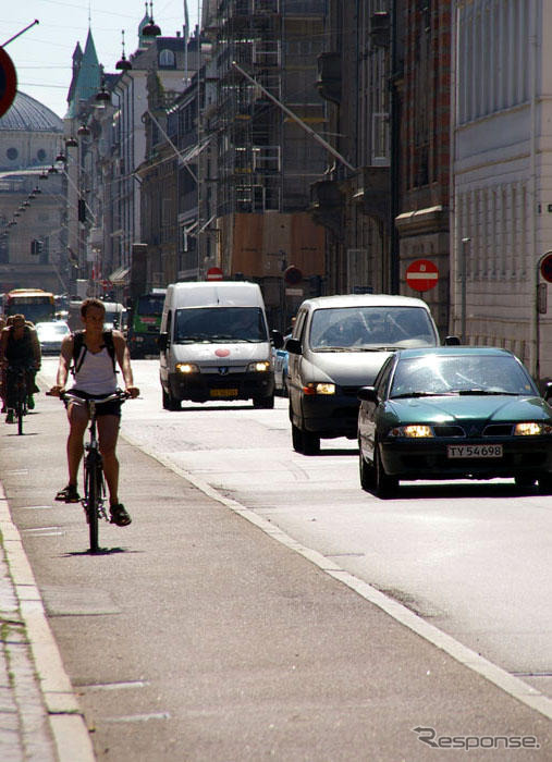 自転車レーンもお国柄!?　ドイツ、フィンランド、デンマーク