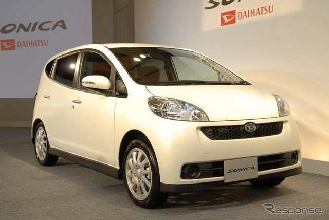 ブランド別軽自動車販売、200台弱の差でダイハツがトップ奪還