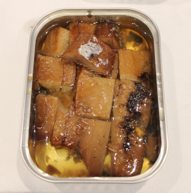 「おいしい缶詰」シリーズの新商品(にしんの燻製オリーブ油漬)
