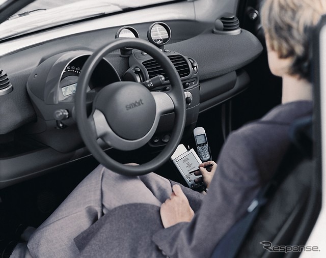 「スマート・モバイル・インターネット」は携帯とPDAで