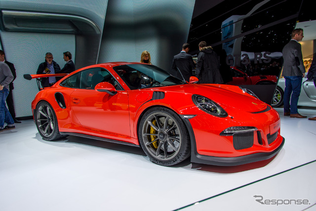 ポルシェ 911 GT3 RS(ジュネーブモーターショー15)