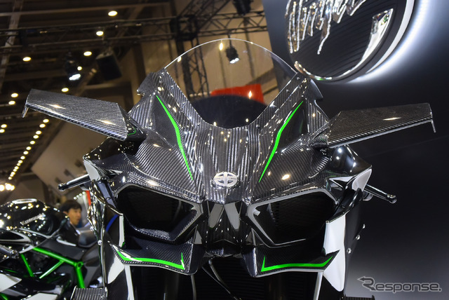 カワサキ ニンジャ H2R(東京モーターサイクルショー15)