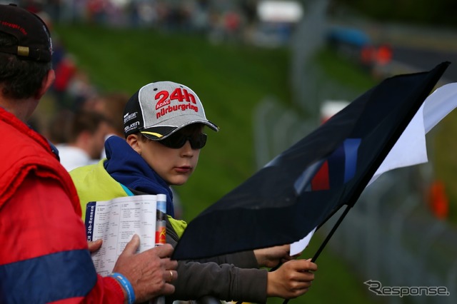 ニュルブルクリンク24時間レース 2015