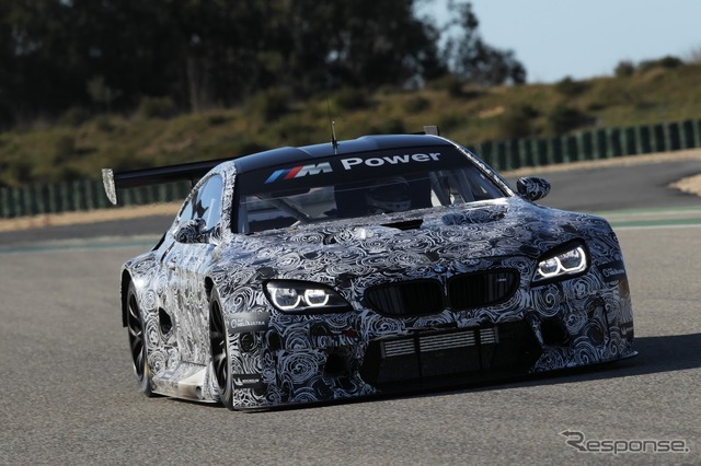 BMW M6 GT3の開発プロトタイプ車