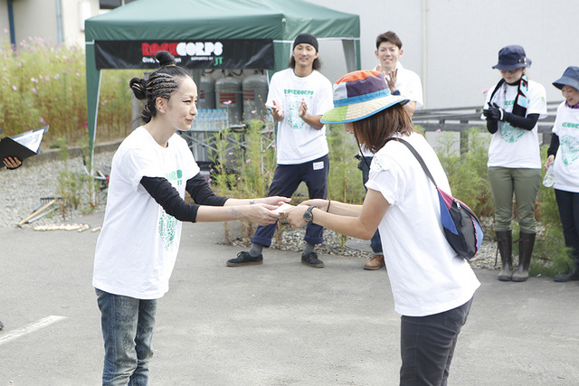 ボランティアに参加した中島美嘉