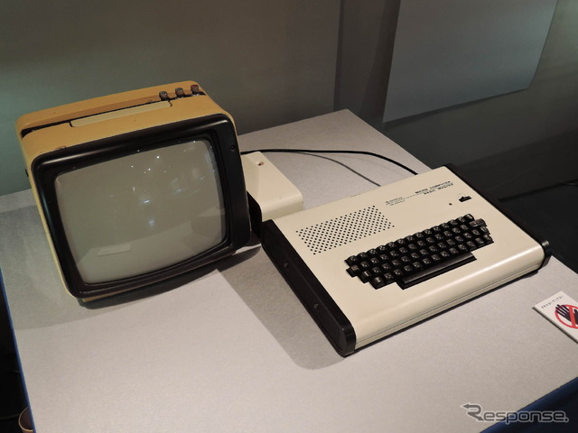 1979年のデスクトップマイコン、日立ベーシックマスター・レベルII(テレコミ湖)