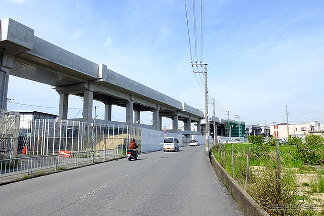 おおさか東線と東海道線の合流付近