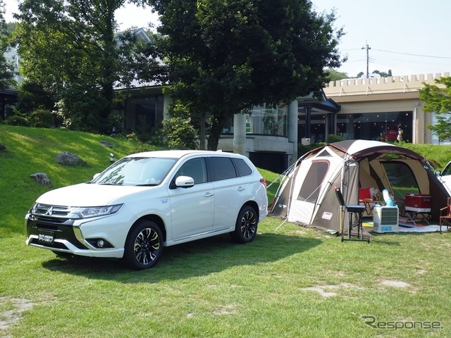 新型アウトランダーPHEV