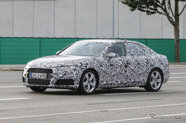 アウディ A4 開発テスト車両(2014年11月時点)