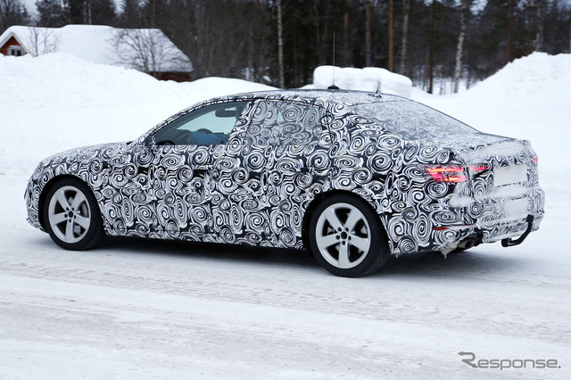 アウディ A4 開発テスト車両(2015年2月時点)