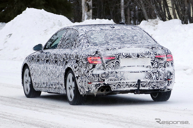 アウディ A4 開発テスト車両(2015年2月時点)