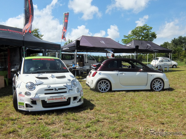 日本では知られざるイタリアの名門チューナー「ロメオフェラーリズ」が手がけたアバルトも。ボディワークや内装のフィニッシュレベルは相当に高い(東北トリコローレ2015)