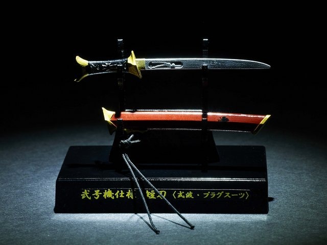 「ヱヴァと日本刀展」アスカが和ドールに、刀を使った様々なポージングを楽しめる