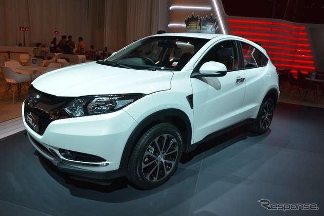 ホンダ HR-V 1.5L E CVTリミテッド・エディション(ジャカルタモーターショー15)