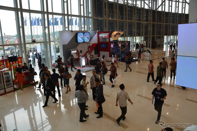 ガイキンド インドネシア国際オートショー(GIIAS)2015