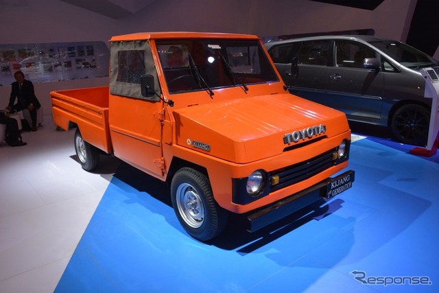 トヨタブース(ガイキンド インドネシア国際オートショー 2015)