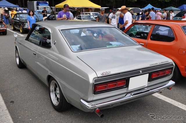 1970年 日産 ローレル 2ドアハードトップ 2000GX