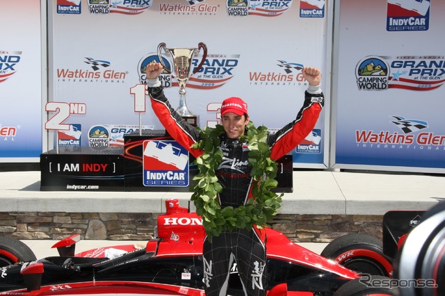 2009年のワトキンスグレン戦で優勝したウィルソン選手。