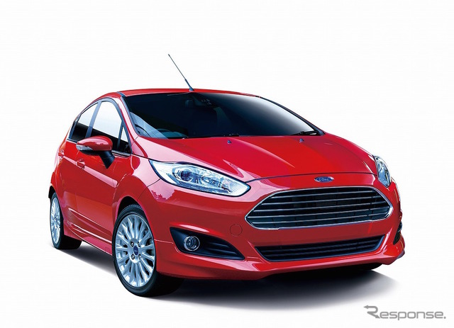 フォード・フィエスタ 1.0 EcoBoost Leather Package