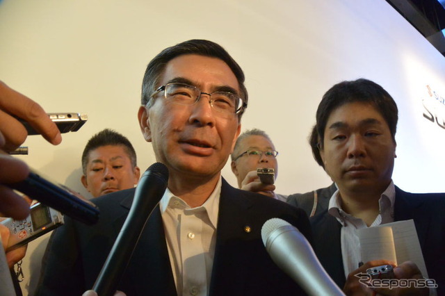 スズキ 鈴木俊宏 社長