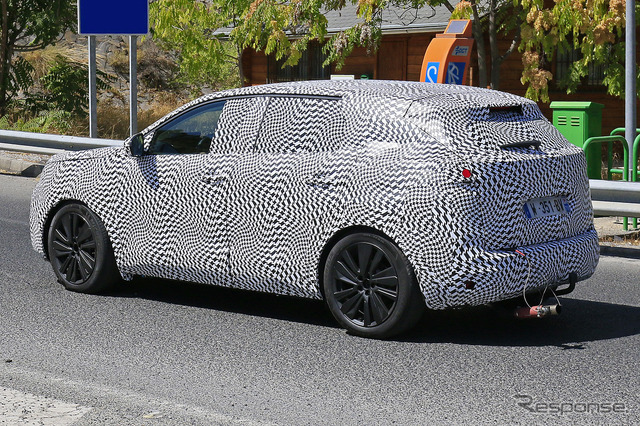 プジョー3008 スクープ写真