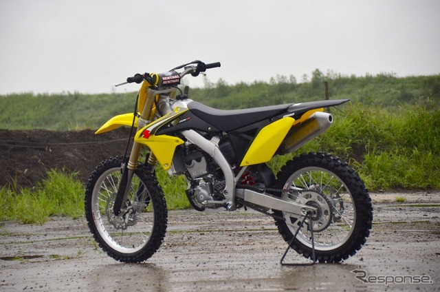 2016年型RM-Z250