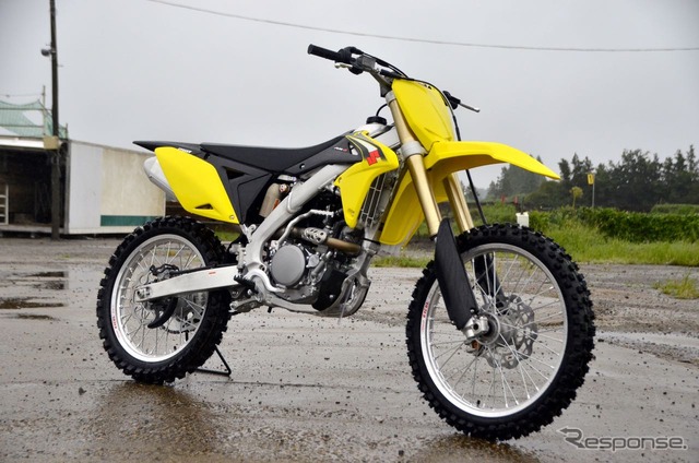 2016年型RM-Z250