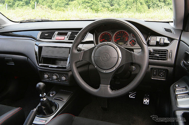 【三菱 ランサーエボリューションIX MR 登場】写真蔵…GSR/RS