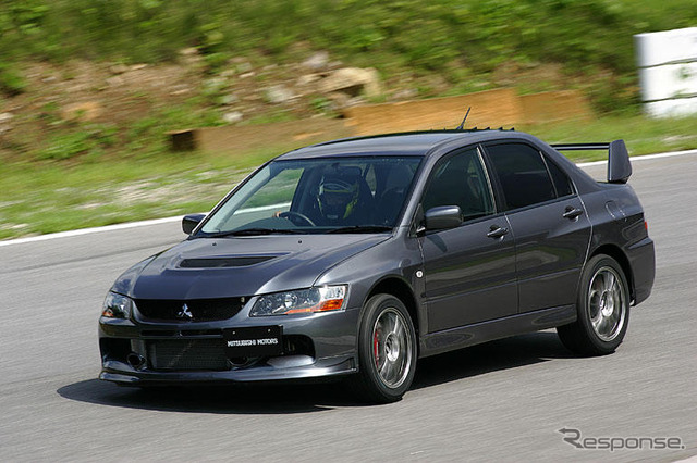 【三菱 ランサーエボリューションIX MR 登場】写真蔵…GSR/RS