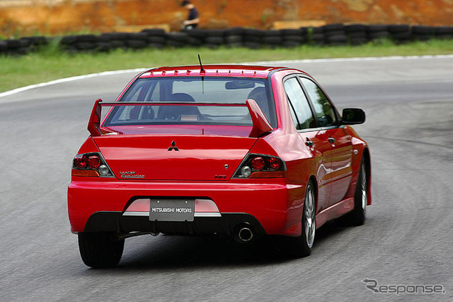 【三菱 ランサーエボリューションIX MR 登場】写真蔵…GSR/RS