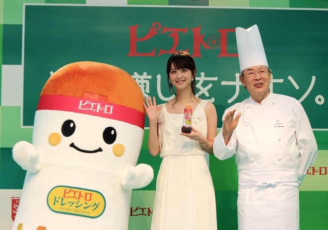 ピエトロのキャラクター(どれピー)、佐々木希、ピエトロの村田社長