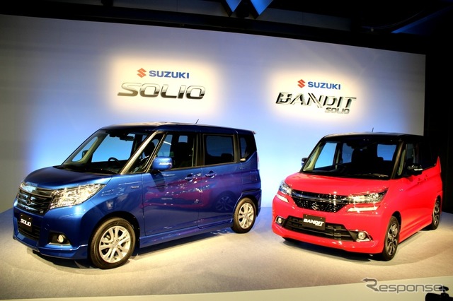 スズキ ソリオ(左)とソリオバンディット(右)