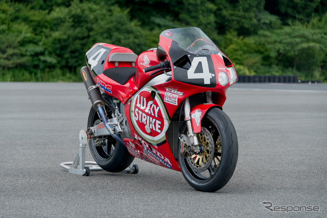 ホンダ RVF/RC45('99)