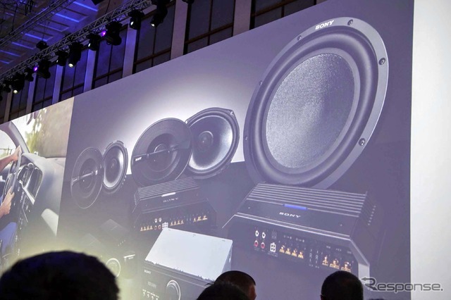 IFA 2015で発表されたハイレゾ対応ヘッドユニット「RSX-GS9」を中心とするソニーのカーオーディオシステム