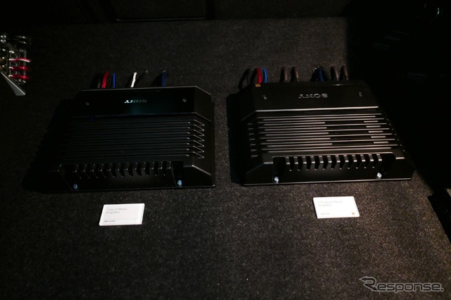 IFA 2015で発表されたハイレゾ対応ヘッドユニット「RSX-GS9」を中心とするソニーのカーオーディオシステム