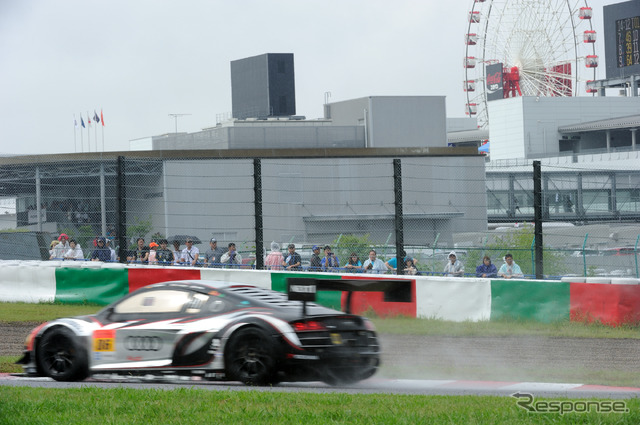 アウト側から見たS字コーナーの激感エリア(SUPER GT 第5戦)