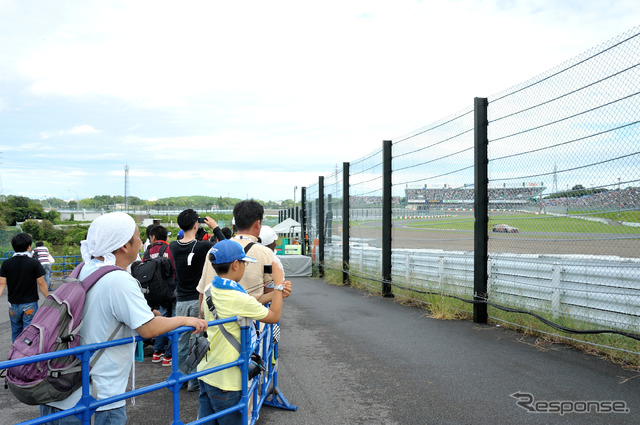 S字コーナーの激感エリアの風景（SUPER GT 第5戦）