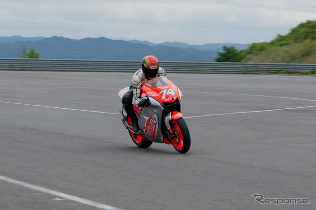 ホンダ NSR500('02)