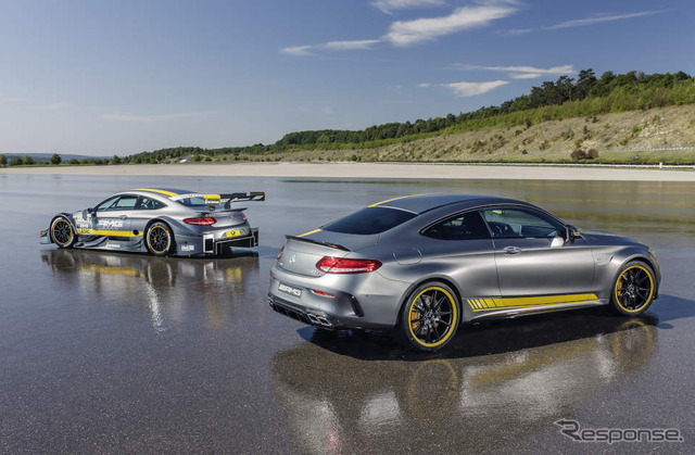 メルセデスAMG C63クーペ のDTMマシン(左)と市販モデルの「エディション1」(右)