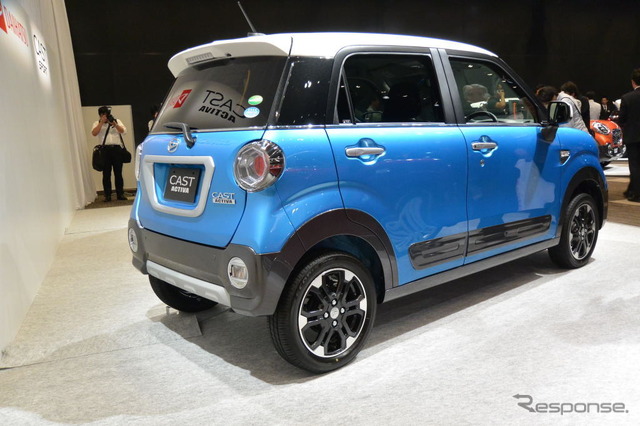 ダイハツ工業 新型軽乗用車 キャスト 発表会